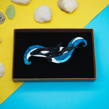 Load image into Gallery viewer, Orca Whale Brooch