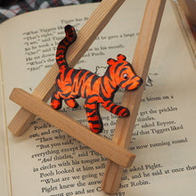 Load image into Gallery viewer, Tigger Brooch