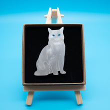 Load image into Gallery viewer, Cat Brooch, White Marble