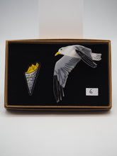 Load image into Gallery viewer, Item 6 - Imperfect Seagull Brooch with Chips Pin Badge
