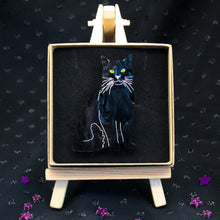 Load image into Gallery viewer, Black Marble Cat Brooch
